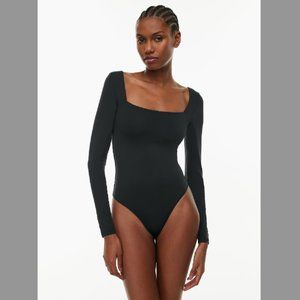 Aritzia Contour Squareneck Longsleeve Bodysuit